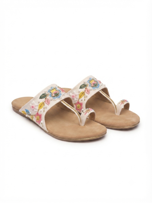 kaosiss white jaipuri flats for women 16290ls